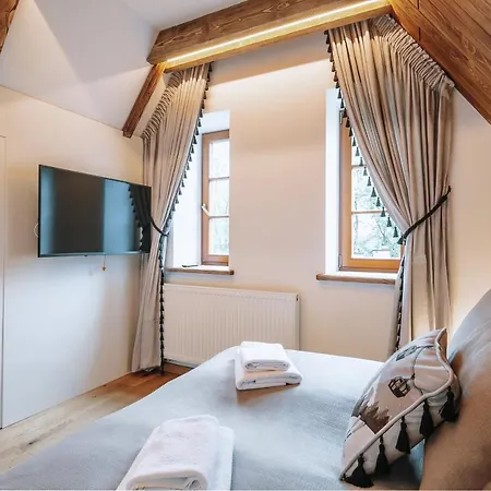 דירה Gorskie Szczyty & 16 Sauna Jacuzzi I Parking W Cenie זקופאנה